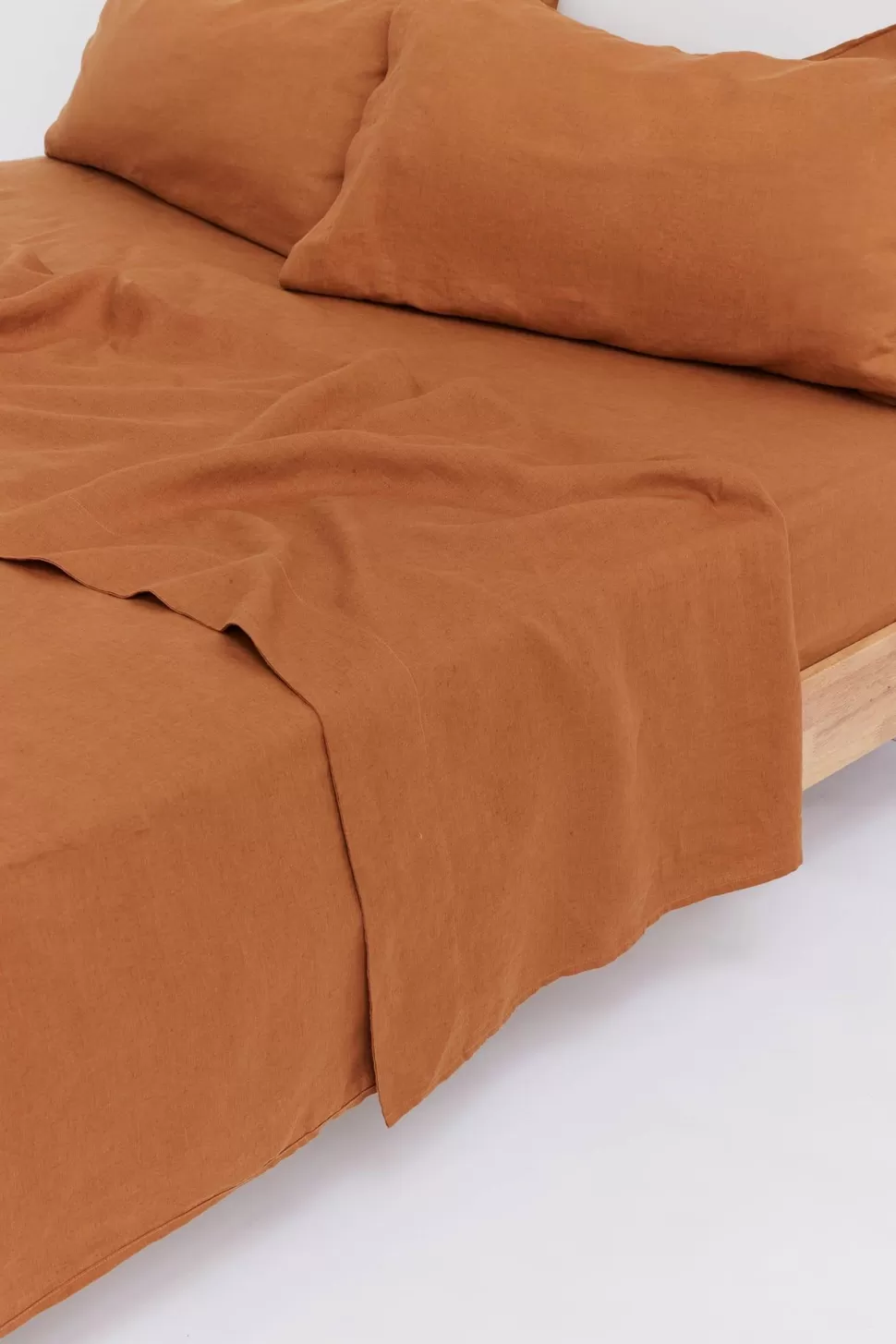 Fitted Sheets | Assembly Label Linen Fitted Sheet Tobacco