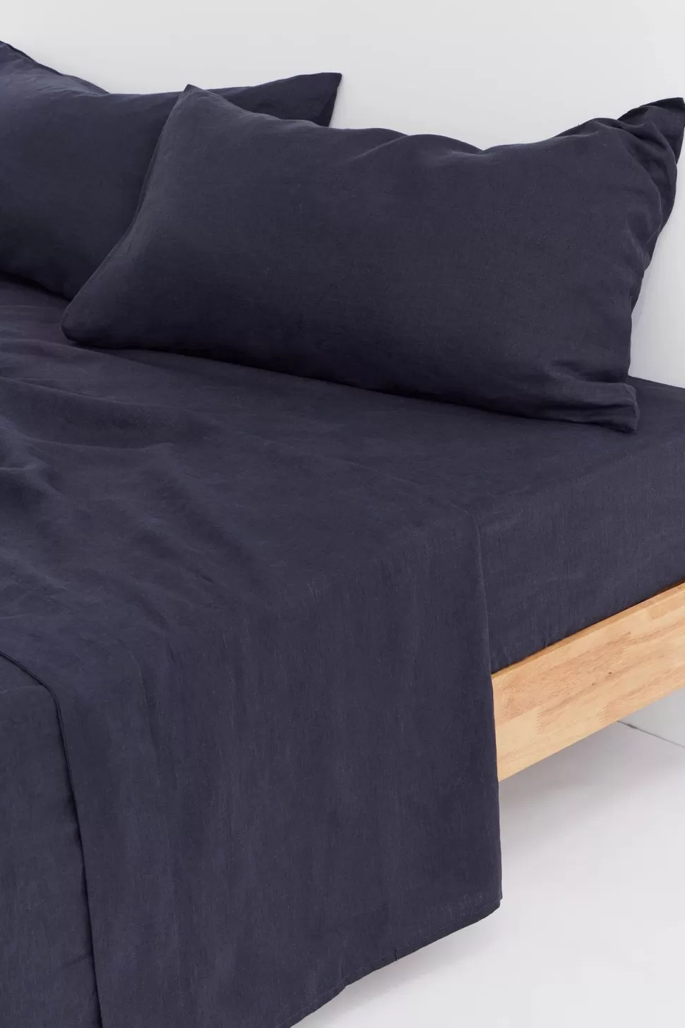 Flat Sheets | Assembly Label Linen Flat Sheet Midnight