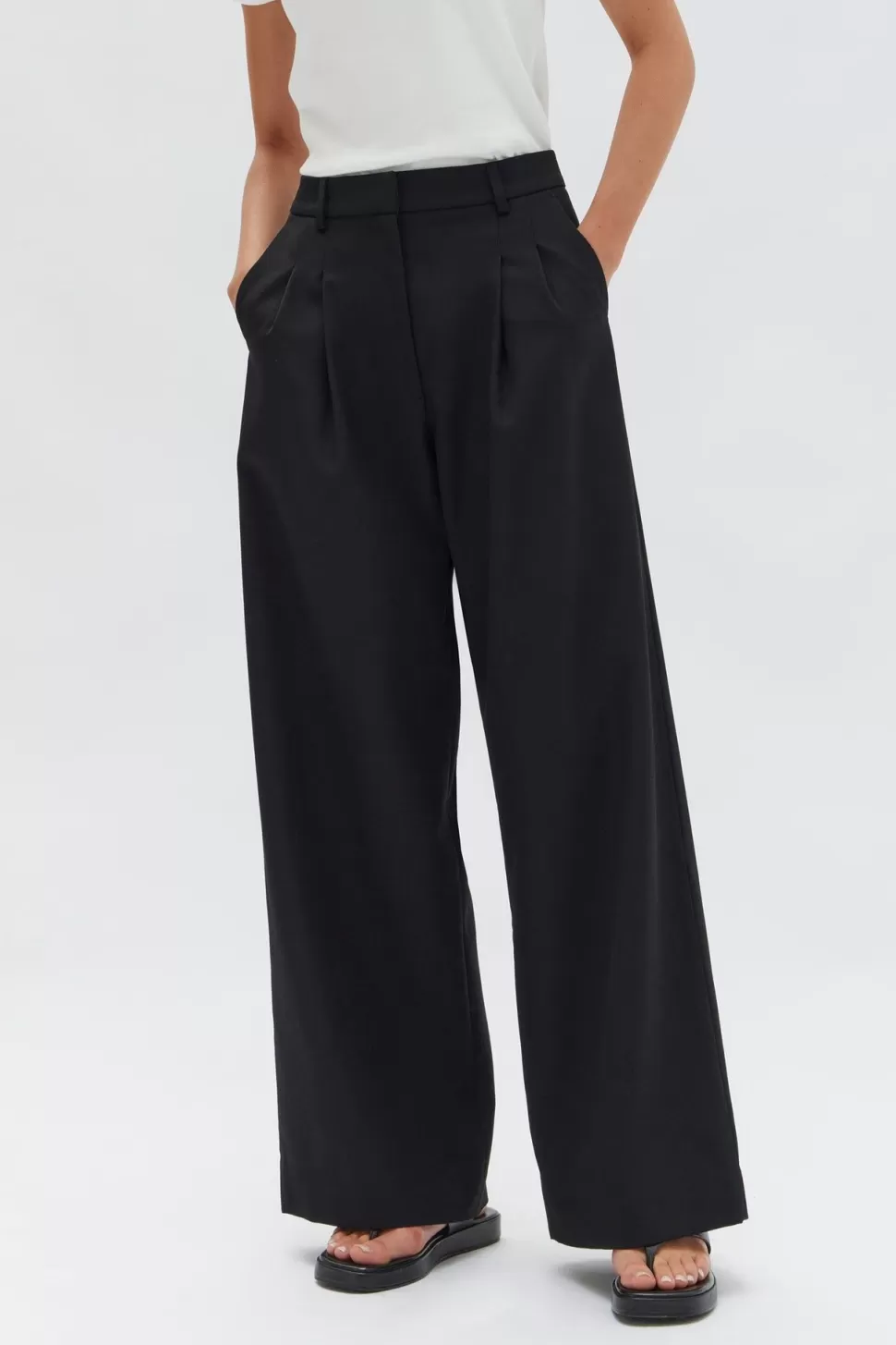 Pants & Skirts | Assembly Label Roberta Pant